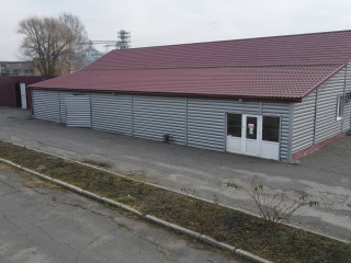 Здаються в оренду складські та офісні приміщення + земельна ділянка 0,99 га