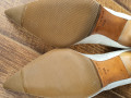 elegantni-zinoci-tufli-na-visokix-pidborax-premialnogo-brendu-casadei-small-3