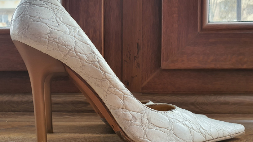 elegantni-zinoci-tufli-na-visokix-pidborax-premialnogo-brendu-casadei-big-1