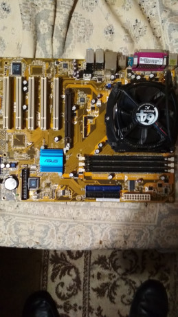 materinska-plata-asus-k8n-green-procesor-kuler-big-0