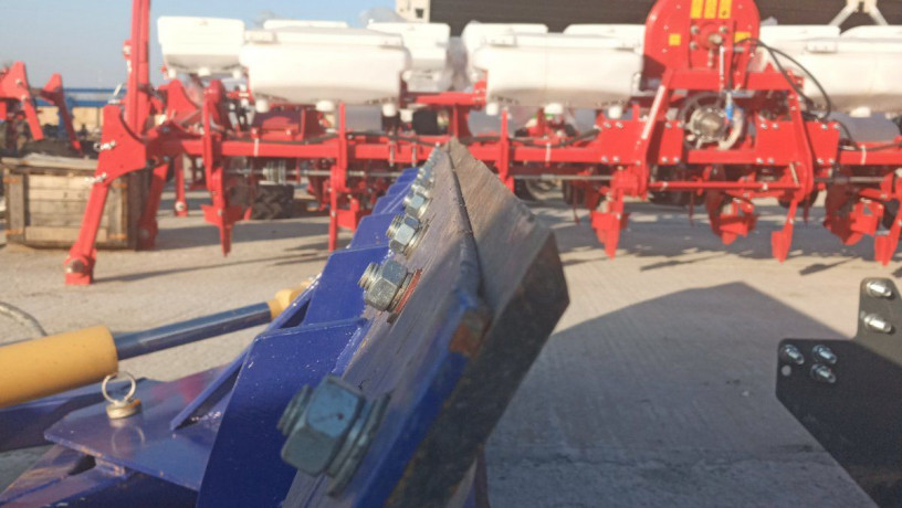 vidval-snigovii-universalnii-mtz-vsu-25gp-big-4