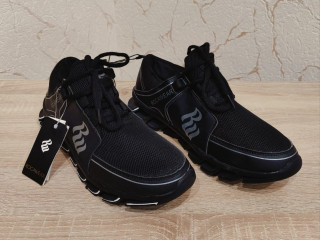 Нові чорні жіночі кросівки Rocawear 42р./26 см