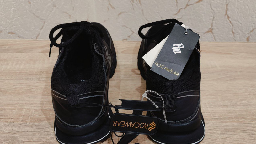 novi-corni-zinoci-krosivki-rocawear-42r26-sm-big-1
