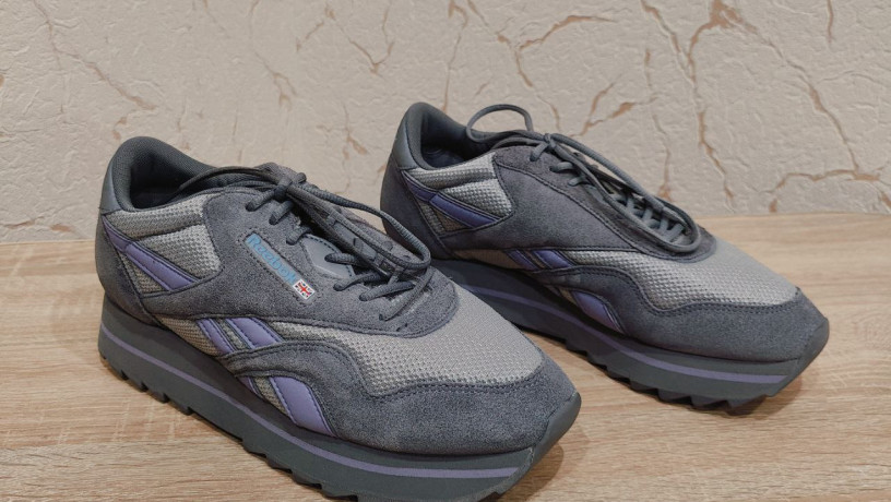 originalni-novi-zamsevi-krosivki-snikersi-reebok-405r265-sm-big-0