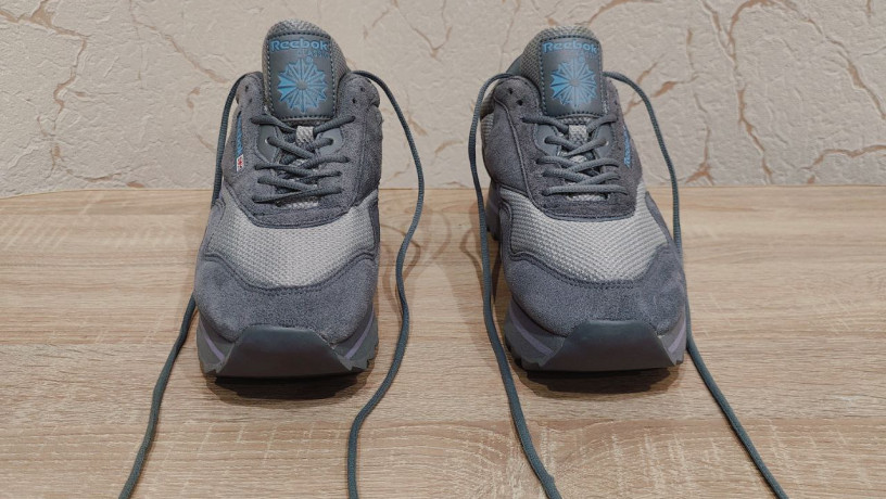 originalni-novi-zamsevi-krosivki-snikersi-reebok-405r265-sm-big-3
