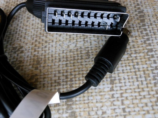 kabel-scart-tv-6-pin-s-video-av-out-6pin-big-2