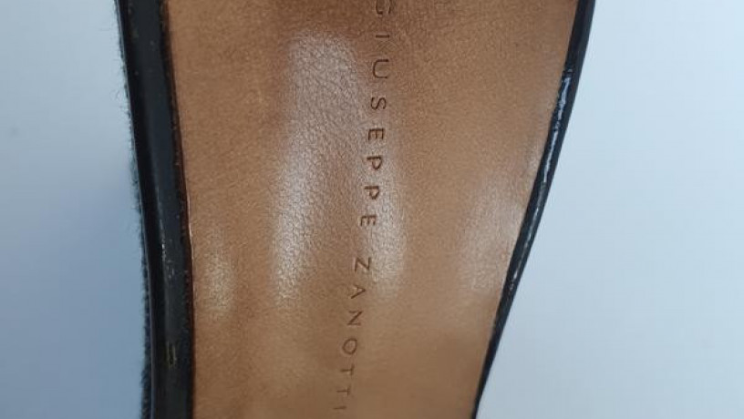 ekskliuzivni-bosonizki-giuseppe-zanotti-design-big-5