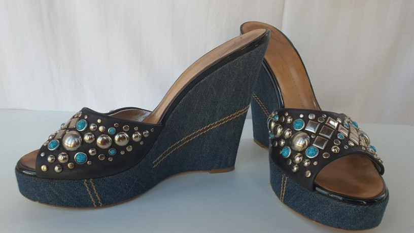 ekskliuzivni-bosonizki-giuseppe-zanotti-design-big-1