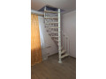 lestnica-vintovaia-malogabaritnaia-kompakt-small-3
