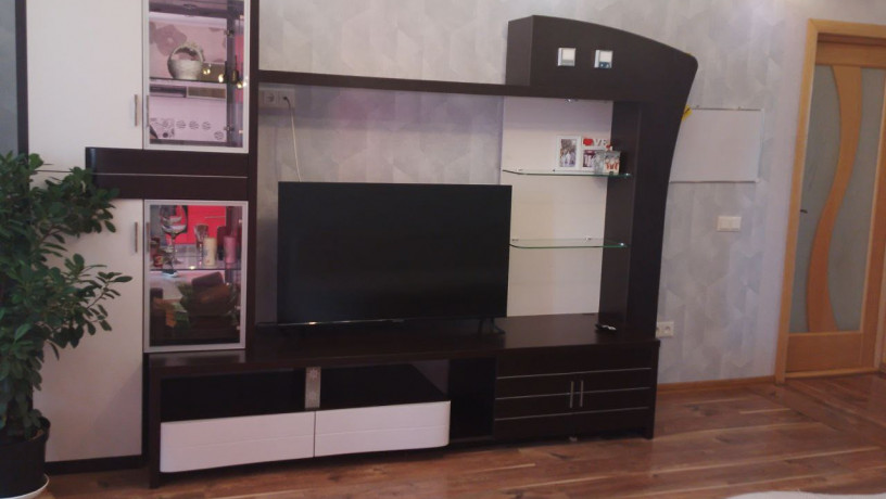 sdam-klassnuiu-2-x-komnatnuiu-kvartiru-v-novostroike-ulica-viliamsa-59k-big-5