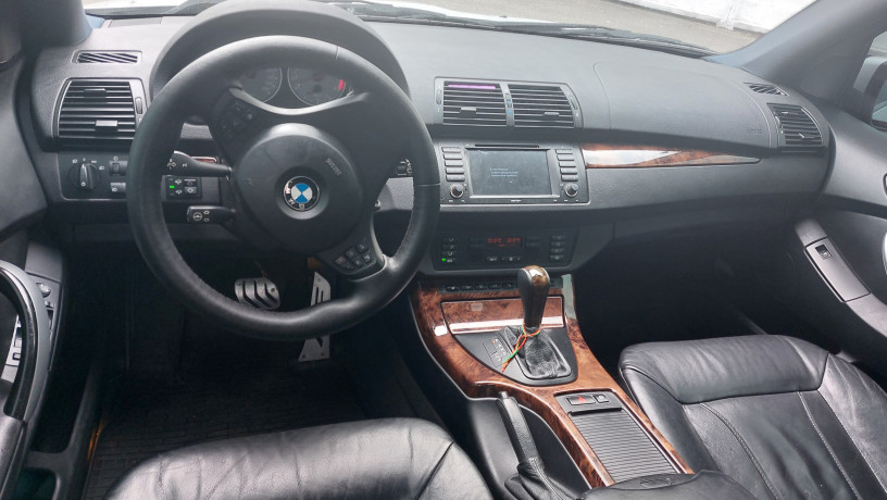 bmw-x-5-e-53-big-6