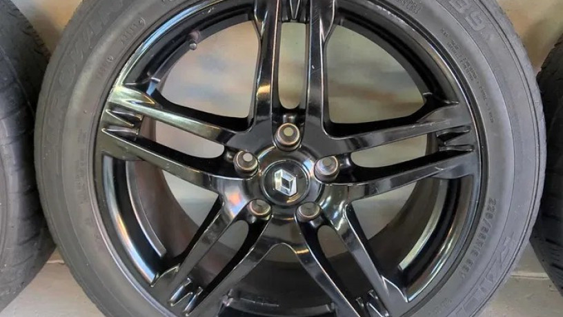 diski-1143x5-r18-sini-falken-hs439-225-55-r18-big-3