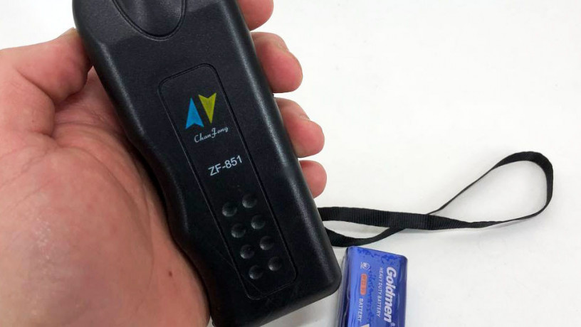 potuznii-ultrazvukovii-vidliakuvac-sobak-ultrasonic-zf-851-big-4