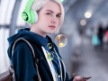 bezdrotovi-navusniki-z-kotiacimi-vuskami-ta-rgb-cat-vzv-23m-zeleni-small-3