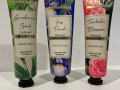 parfumovanii-krem-dlia-ruk-thalia-kvituca-kameliia-60-ml-small-0