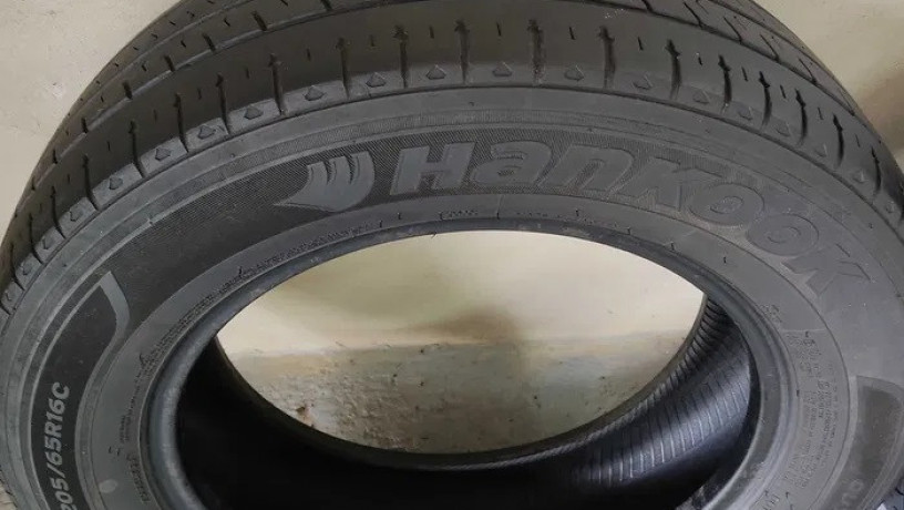 litni-sini-hankook-20565-r16c-big-2