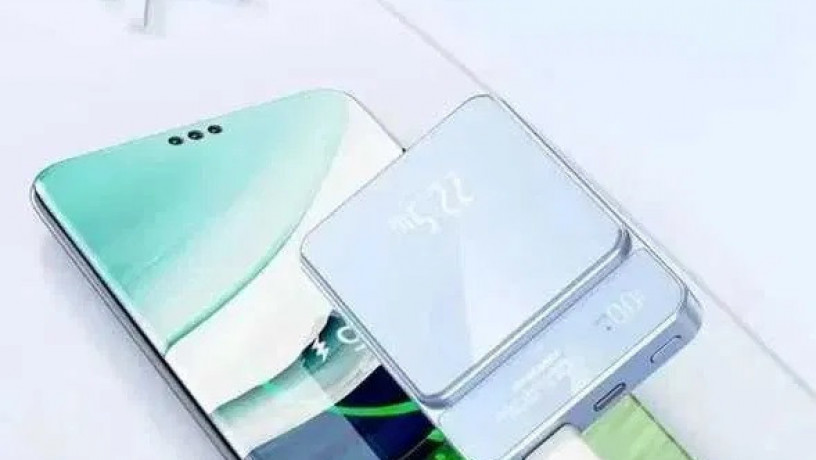 magnetic-power-bank-10000-mah-poverbank-z-bezdrotovoiu-zariadkoiu-big-1