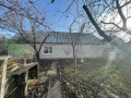 proponuiu-kupiti-budinok-v-seli-meziric-small-3