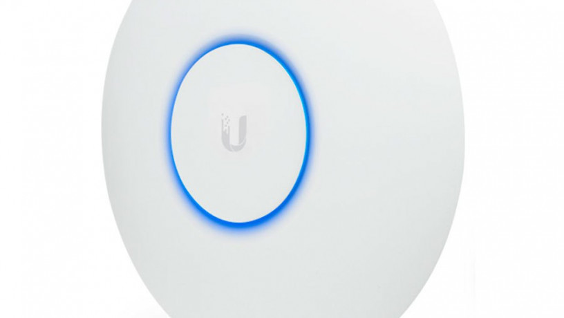 tocka-dostupu-unifi-ac-pro-e-desevo-z-svidkoiu-dostavkoiu-big-0