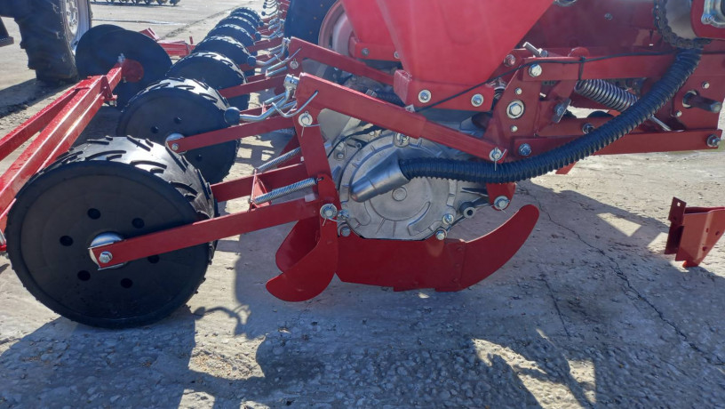 sivalka-propasna-ups-8-z-transportnim-pristrojem-z-skv-avt-agro-8-big-4