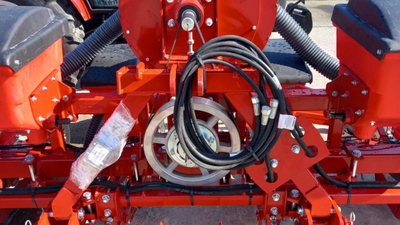 sivalka-propasna-ups-8-z-transportnim-pristrojem-z-skv-avt-agro-8-big-3