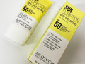 soncezaxisnii-krem-instytutum-sunscription-dark-spot-defence-spf-50-ml-small-3