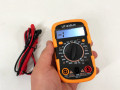 multimetr-dt-830-ln-z-pidsvicuvanniam-ta-zvukom-abatap-do-750-v-pomarancevii-small-5