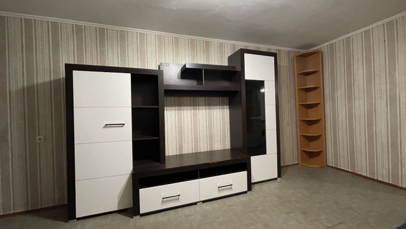 arenda-dvuxkomnatnoi-kvartiry-v-leskax-big-0
