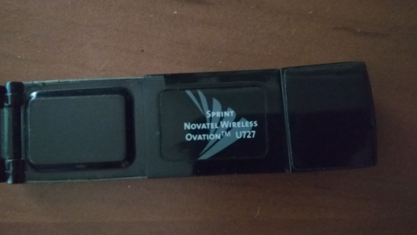 mobilnyi-usb-3g-modem-novatel-u727-wireless-ovation-big-0