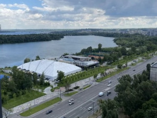 Продам. 1-к.кв. 17/19, ж/м Победа-2, Набережная Победы 68 ЖК "Виктори Холл"