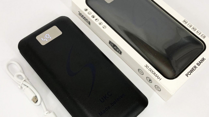 umb-power-bank-30000-mah-mobilnoe-zariadnoe-dlia-gadzetov-aksessuarov-big-0