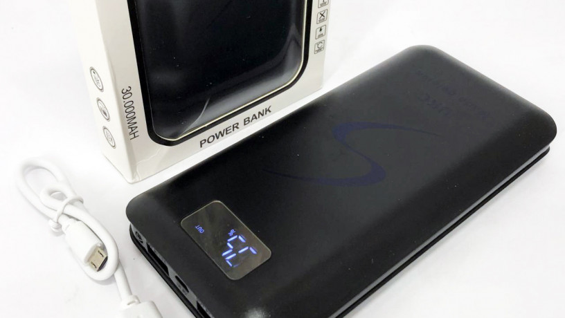umb-power-bank-30000-mah-mobilnoe-zariadnoe-dlia-gadzetov-aksessuarov-big-1