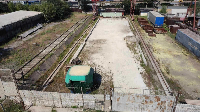 sdam-otkrytuiu-ploshhadku-3-000-mkv-raion-zm-severnyi-big-0