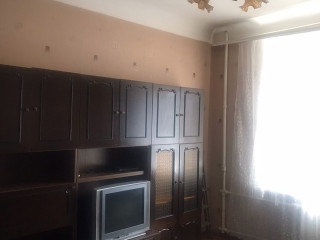Продам. 2-к.кв. ул.128-й бригады теробороны (Курчатова)