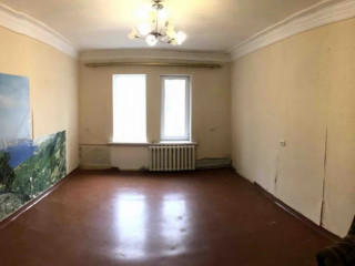 Продам. 3-к.кв. 2/2, ул.Караваева