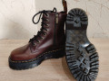 botinki-dr-martens-vegan-jadon-ii-cherry-red-oxford-rub-off-39r27-sm-small-5