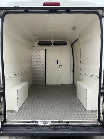 bronirovannyi-b4-fiat-ducato-l2h2-euro-5b-2013-big-6