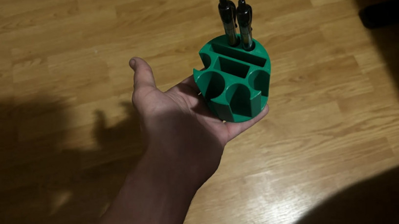 avtomobilnii-organaizer-pidstakanik-big-7