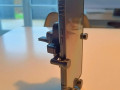 gravity-phone-holder-avtotrimac-dlia-telefona-small-2