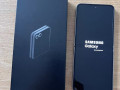 galaxy-galaxy-s25-ultra-galaxy-s25-galaxy-s25-galaxy-s24-ultra-sony-ps5-small-4