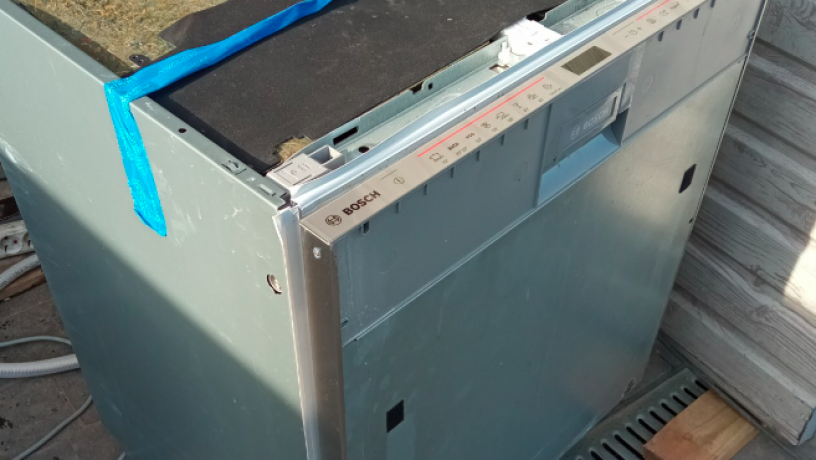 posudomiina-masina-bosch-60-sm-big-0