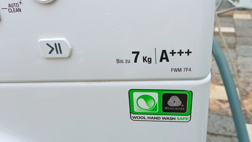 pralna-masina-bauknecht-7-kg-big-1