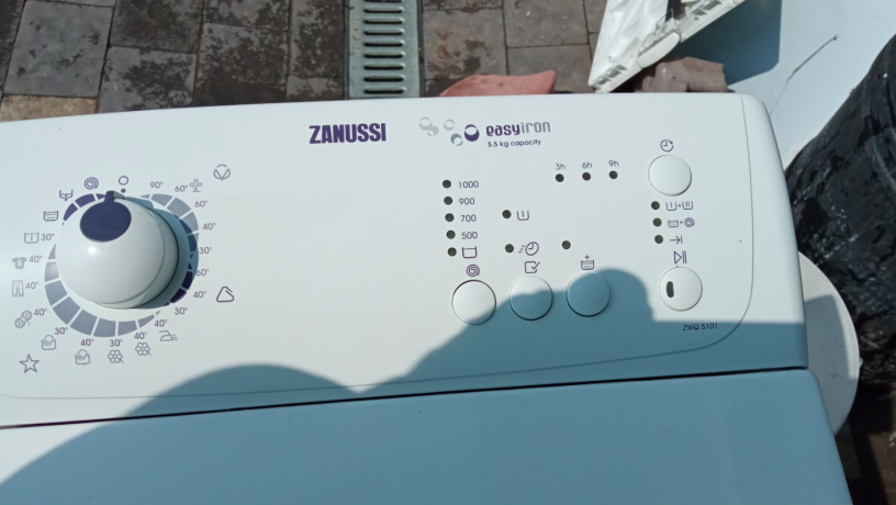 pralna-masina-zanussi-na-6-kg-40-sm-big-0