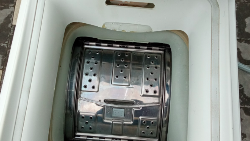 pralna-masina-bauknecht-6-kg-40-sm-big-3