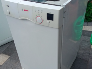 Посудомийна вузька машина Bosch, 45 см