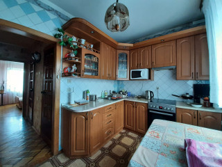 Олександри Екстер, 14,Троєщина, кімната для однієї дівчини/жінки