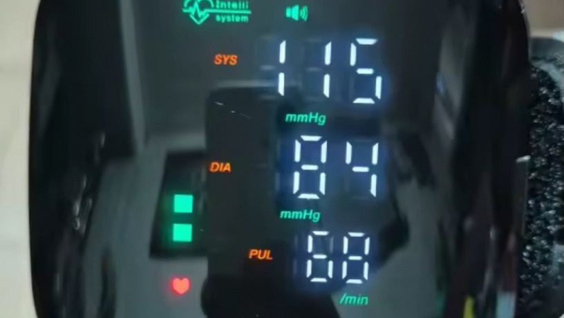 tonometr-z-golosovim-suprovodom-big-0