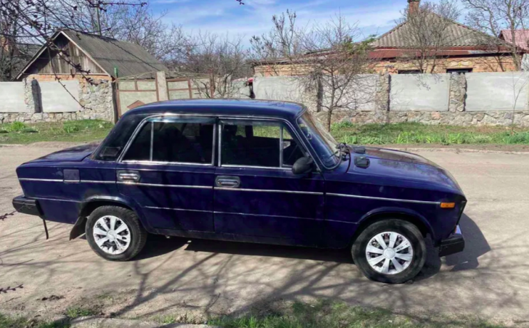 vaz-2106-ziguli-sesterka-gazbenzin-big-2