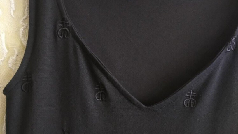 corne-plattia-suknia-na-pidkladcivisivkana-xudenkixr4dropdead-big-1