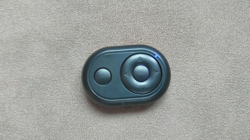 bluetooth-pult-dlia-distancionnogo-perekliuceniia-video-v-tik-toke-big-1